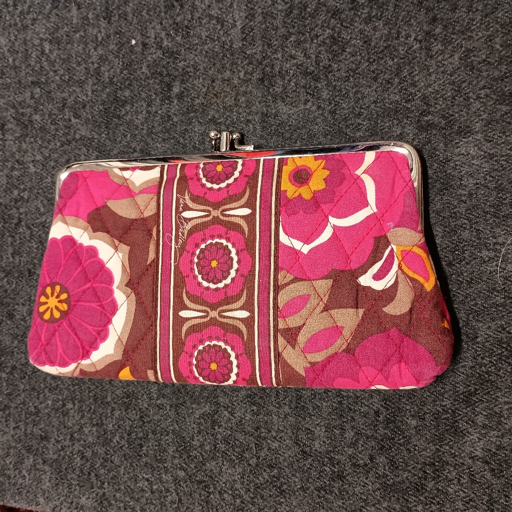Vera Bradley Carnaby Floral Kiss lock Wallet/Clutch